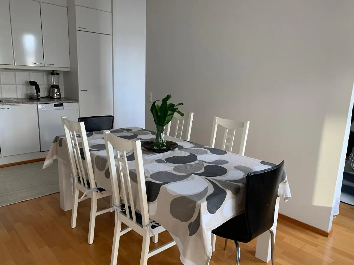 Sea, Sauna And City Center Helsinki Apartment